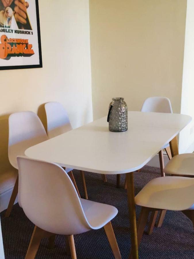 Spacious Apartment In The Heart Of St Leonards Хейстингс Екстериор снимка