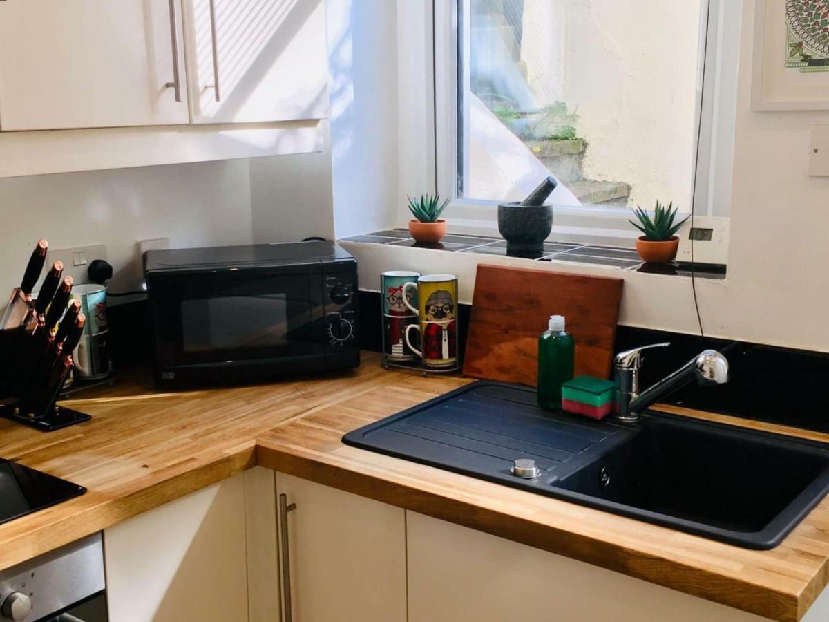 Spacious Apartment In The Heart Of St Leonards Хейстингс Екстериор снимка